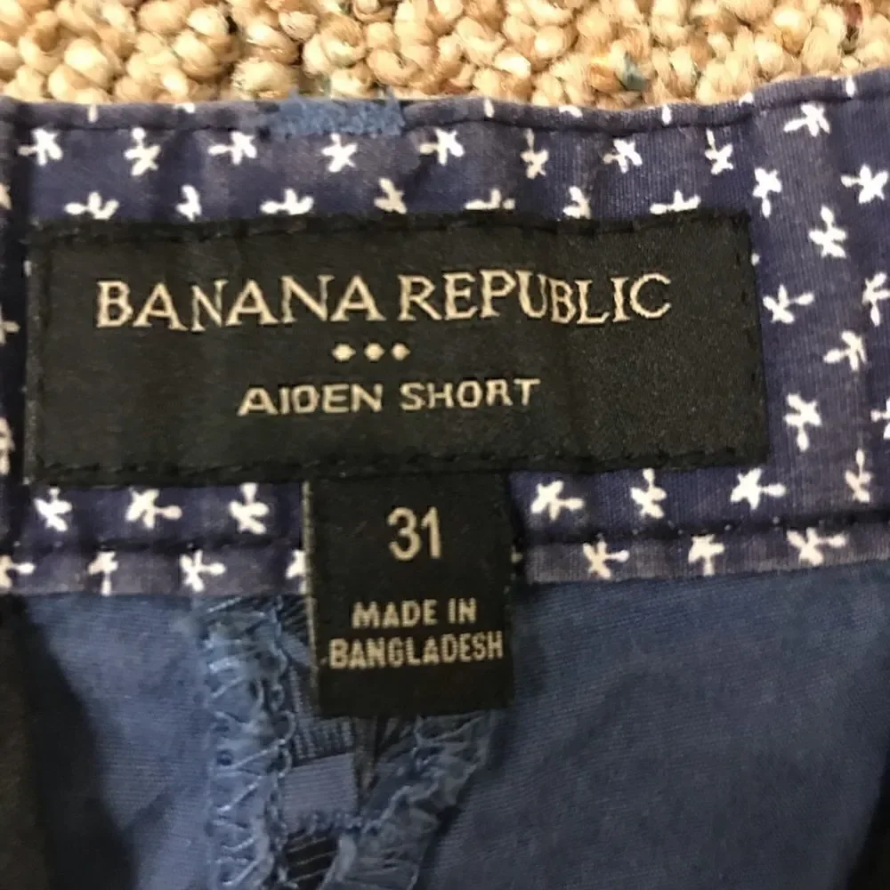 👠Banana Republic shorts.   Size 31